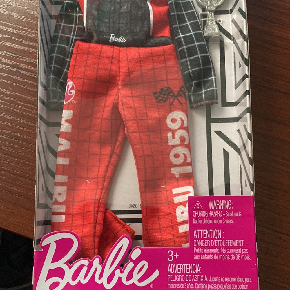 Barbie racing outfit for dolls, New in box - Picture 3 of 5